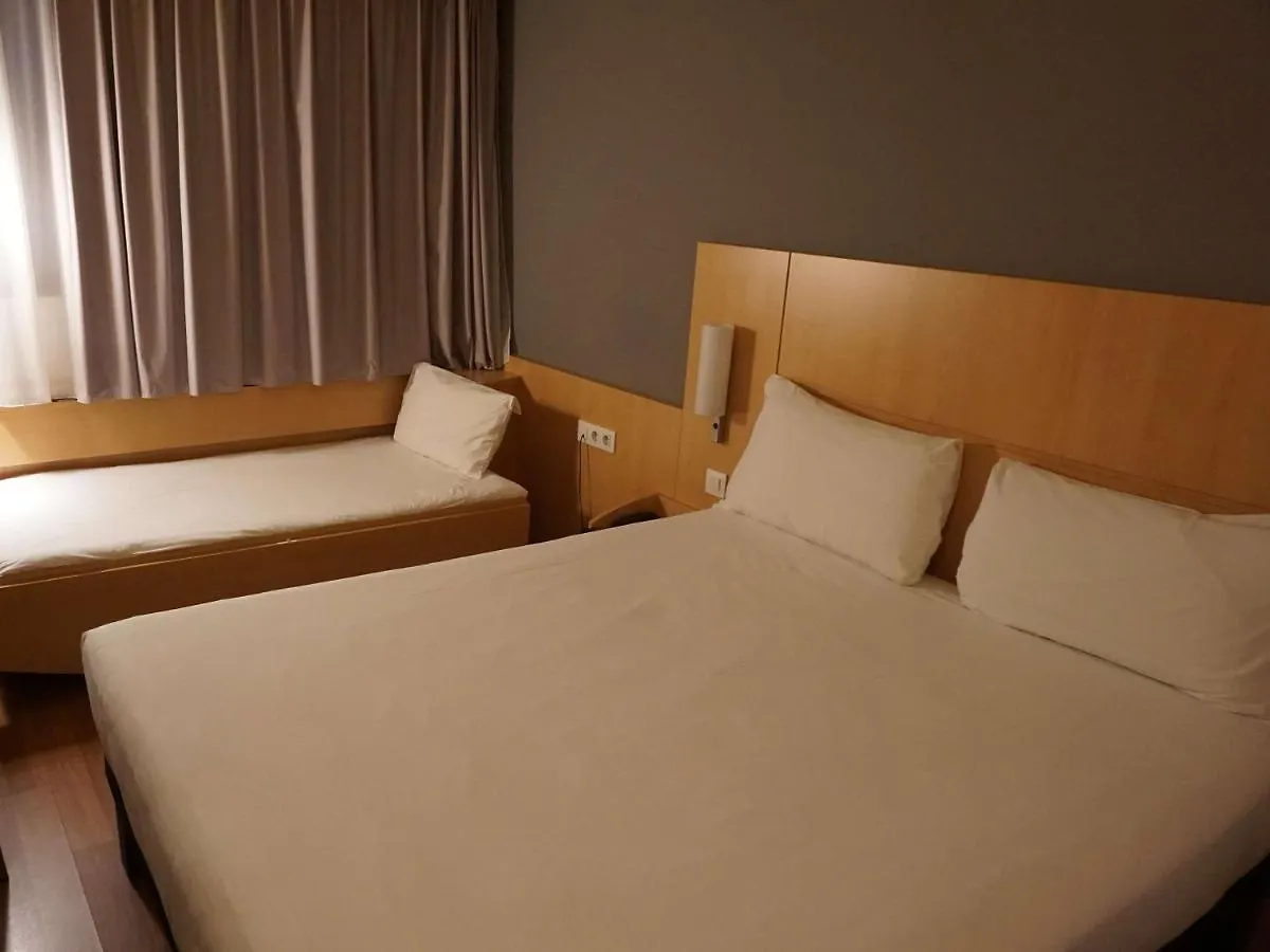 Hotel Ibis Gerona Spanien