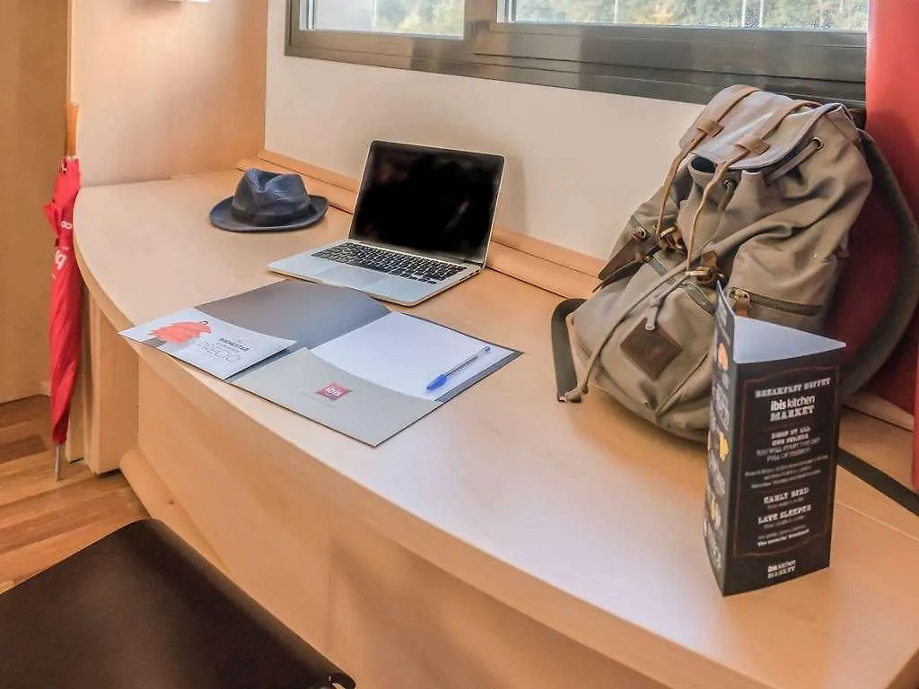 Ibis Girona Hotel 2*,  Spain
