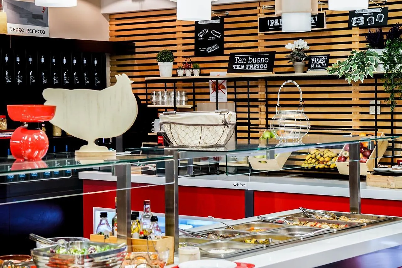 Ibis Girona Hotel