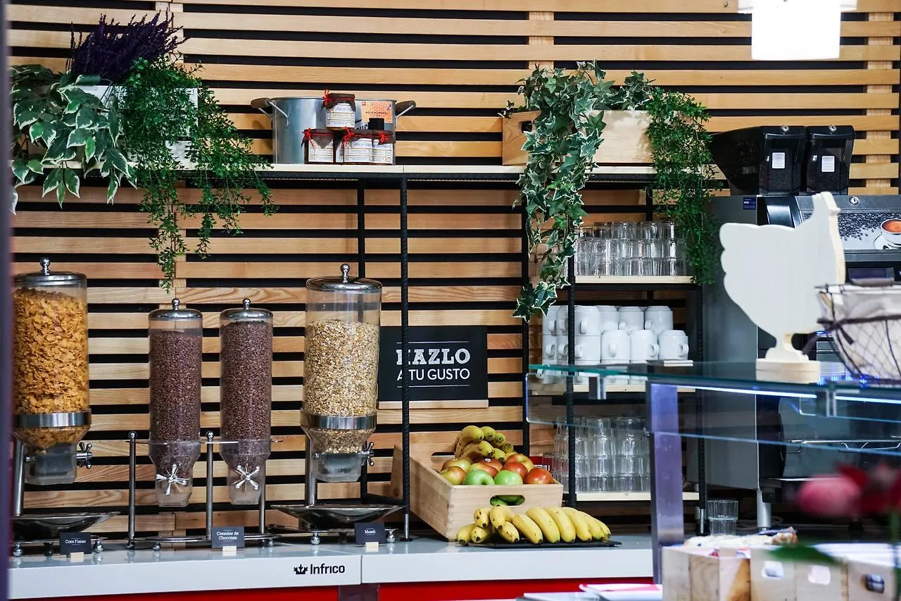 Ibis Girona Hotel